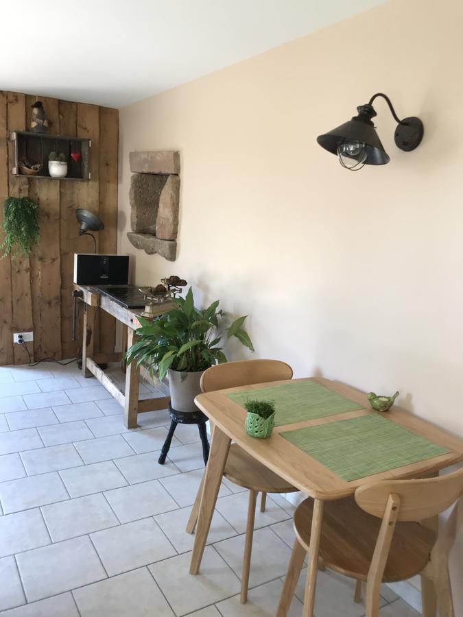 ラ・ブレス Chez Jeanmyvonne Bed & Breakfast エクステリア 写真